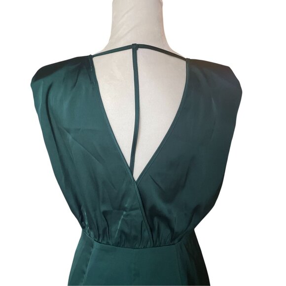 Le Lis Dark Green Satin Sleeveless Mini Dress With Open Back And T-Strap Detail - Picture 4 of 10